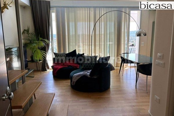 appartamento in vendita a Pesaro in zona Mare