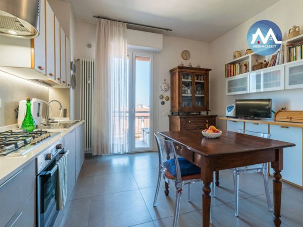 appartamento in vendita a Pesaro in zona Mare