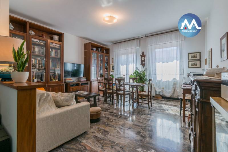 appartamento in vendita a Pesaro in zona Montegranaro