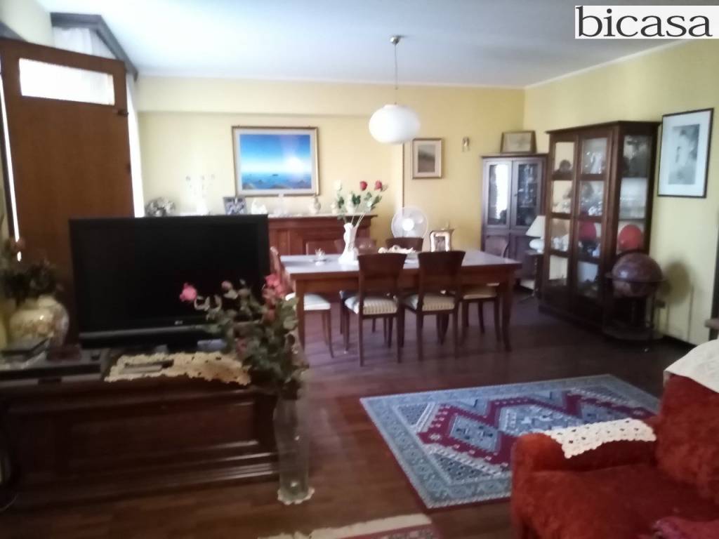 appartamento in vendita a Pesaro in zona Candelara