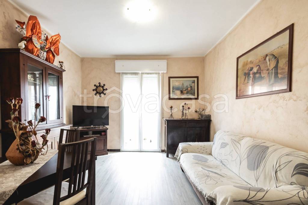 appartamento in vendita a Pesaro in zona Soria