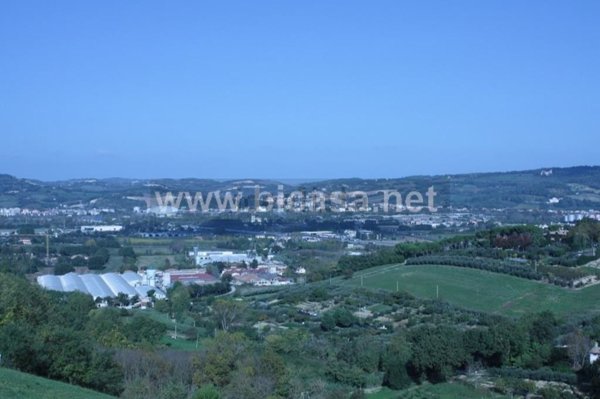 casa indipendente in vendita a Pesaro in zona Villa Fastiggi