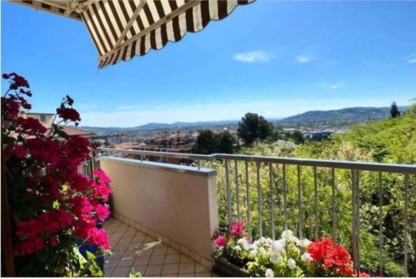 appartamento in vendita a Pesaro in zona Montegranaro