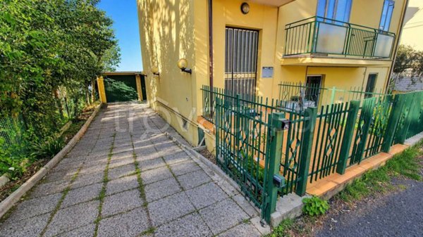 appartamento in vendita a Pesaro in zona Pantano