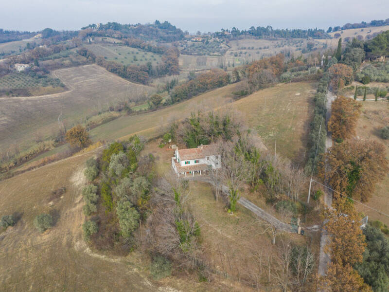 terreno agricolo in vendita a Pesaro in zona Novilara
