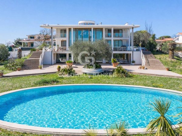 casa indipendente in vendita a Pesaro in zona Mare