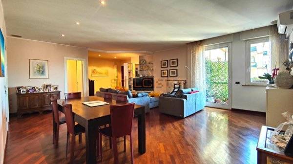 appartamento in vendita a Pesaro in zona Pantano