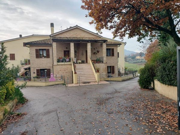 casa indipendente in vendita a Pesaro in zona Borgo Santa Maria