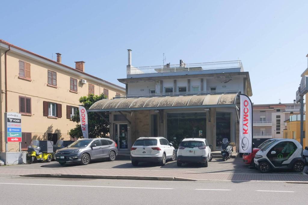 negozio in vendita a Pesaro