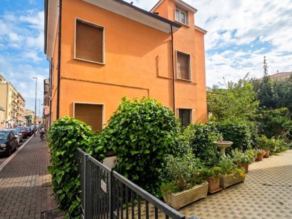 appartamento in vendita a Pesaro in zona Pantano