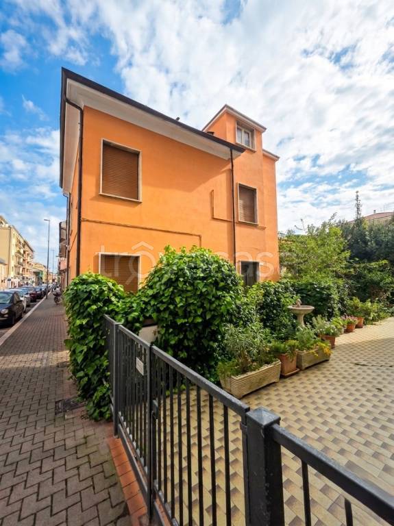 appartamento in vendita a Pesaro in zona Pantano