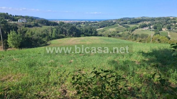 terreno agricolo in vendita a Pesaro in zona Mare