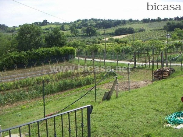 casa indipendente in vendita a Pesaro in zona Villa Fastiggi