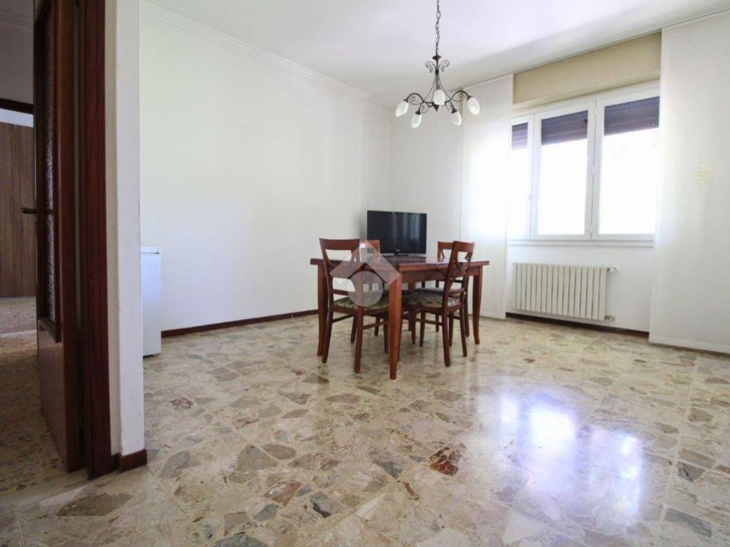 appartamento in vendita a Pesaro in zona Santa Veneranda