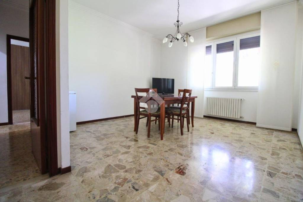 appartamento in vendita a Pesaro in zona Santa Veneranda