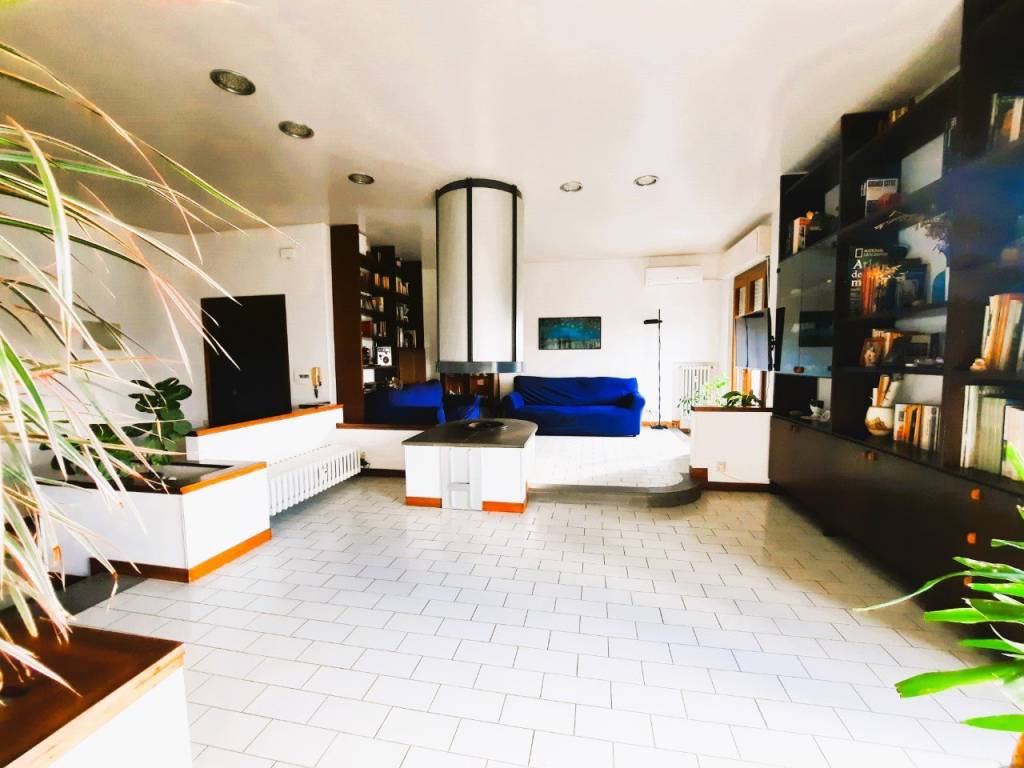 appartamento in vendita a Pesaro in zona Montegranaro