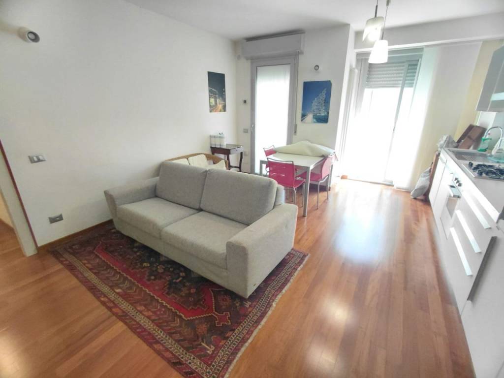 appartamento in vendita a Pesaro in zona Mare