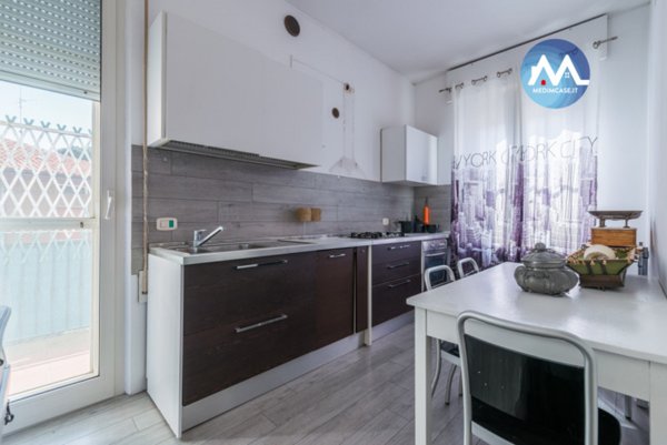 appartamento in vendita a Pesaro in zona Centro Città