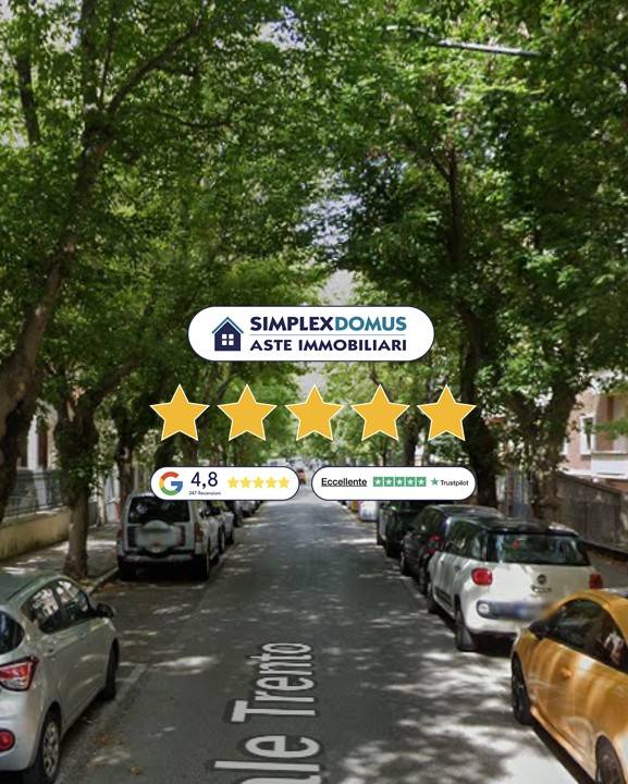 appartamento in vendita a Pesaro in zona Mare