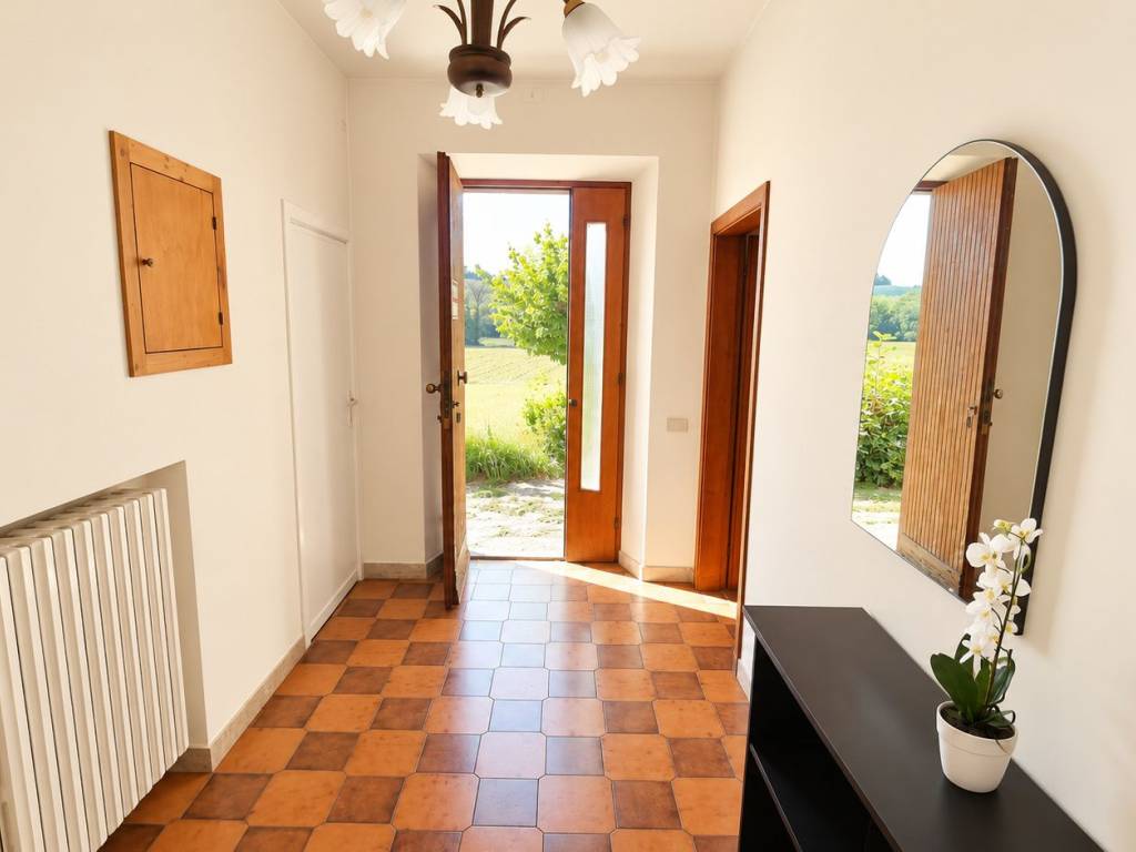 casa indipendente in vendita a Pesaro in zona Santa Maria dell'Arzilla