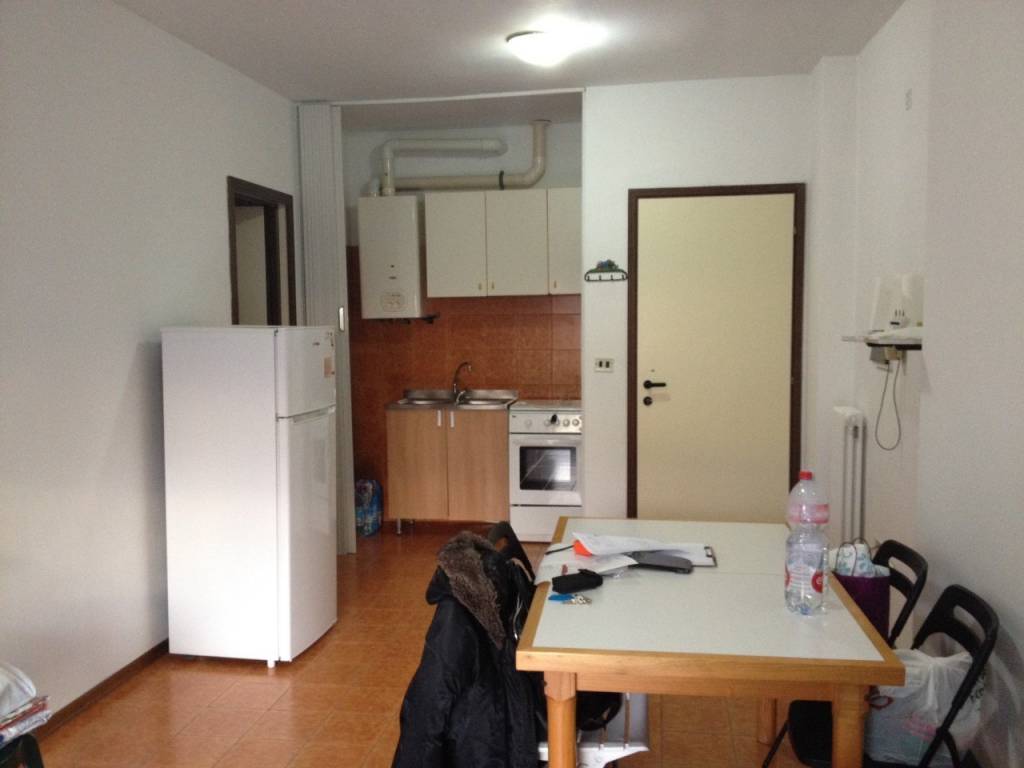 appartamento in vendita a Pesaro in zona Trebbiantico