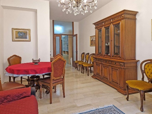 appartamento in vendita a Pesaro in zona Centro Città