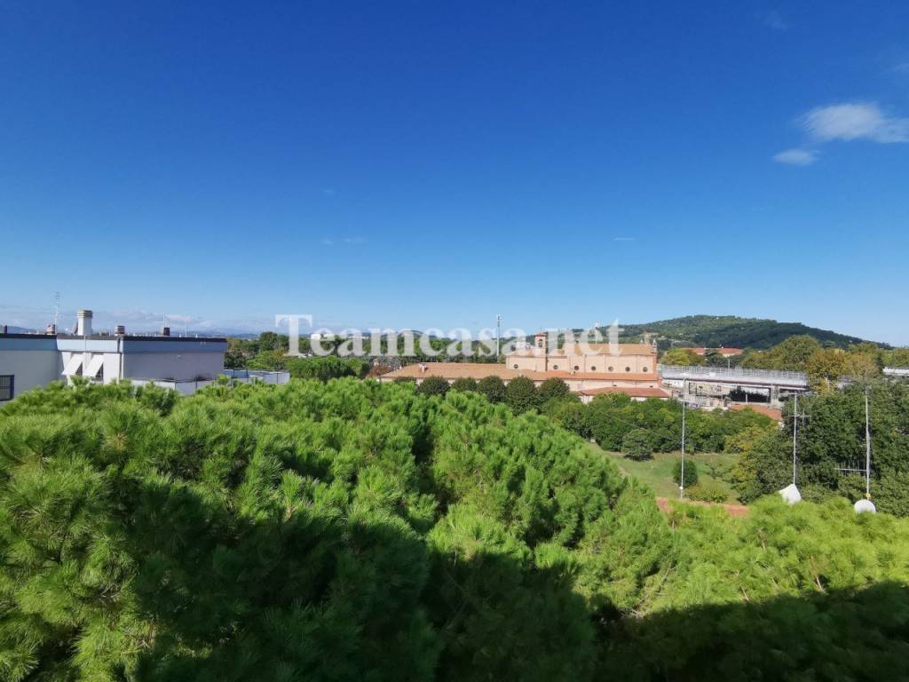appartamento in vendita a Pesaro in zona Pantano