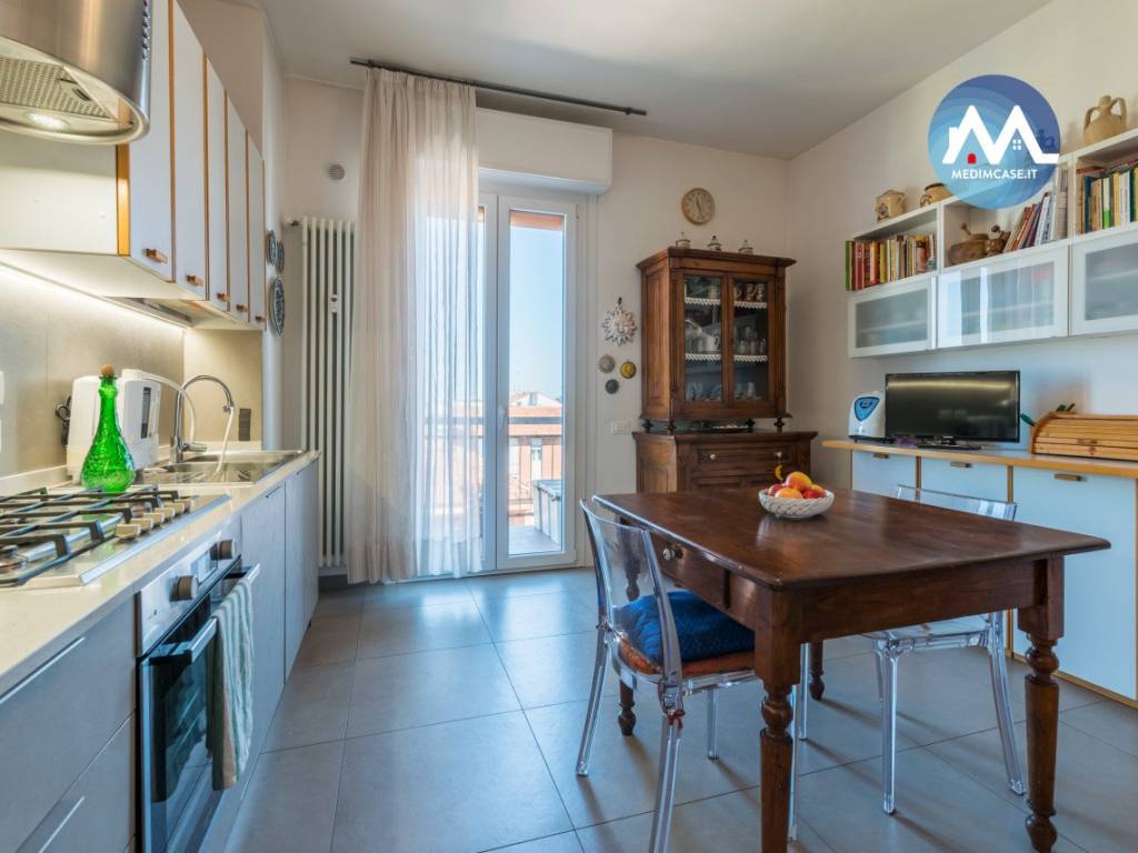 appartamento in vendita a Pesaro in zona Loreto