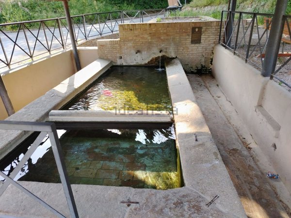 appartamento in vendita a Pesaro in zona Santa Veneranda