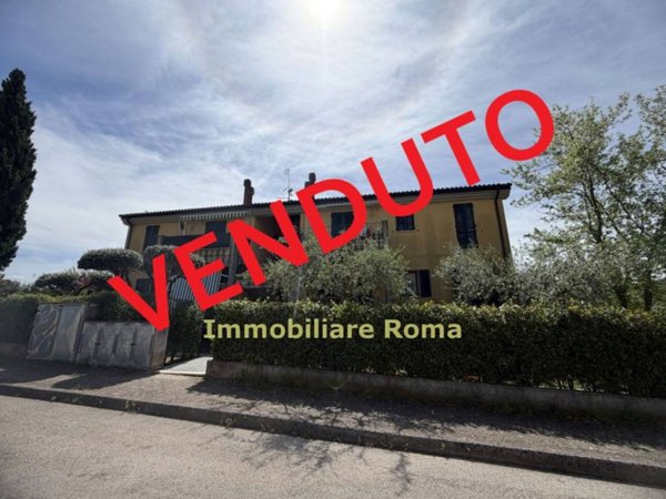 appartamento in vendita a Pesaro in zona Villa Betti