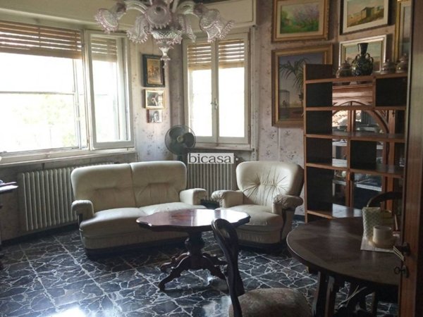 casa indipendente in vendita a Pesaro in zona Mare