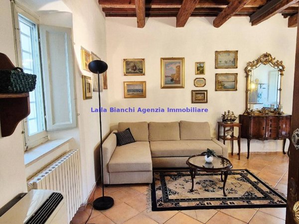 appartamento in vendita a Pesaro in zona Mare