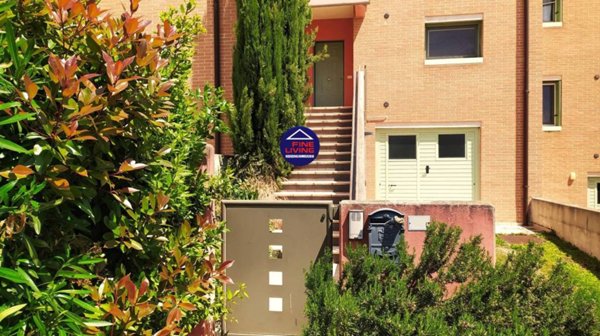 casa indipendente in vendita a Pesaro in zona Monteciccardo