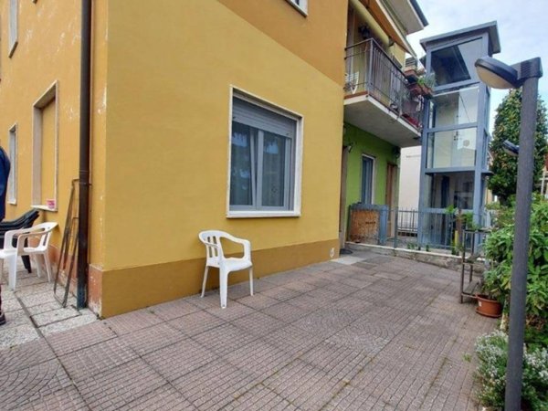 casa indipendente in vendita a Pesaro in zona Santa Veneranda