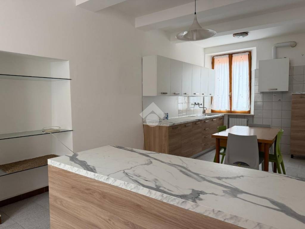 appartamento in vendita a Pesaro in zona Centro Città