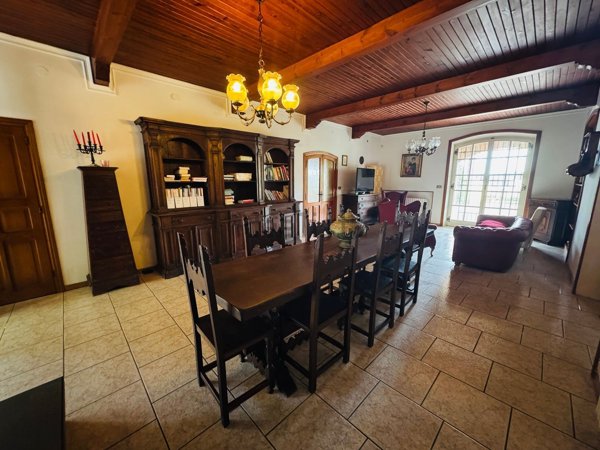 casa indipendente in vendita a Pesaro in zona Ghetto di Roncaglia