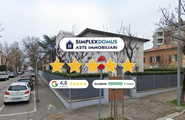casa indipendente in vendita a Pesaro in zona Porto