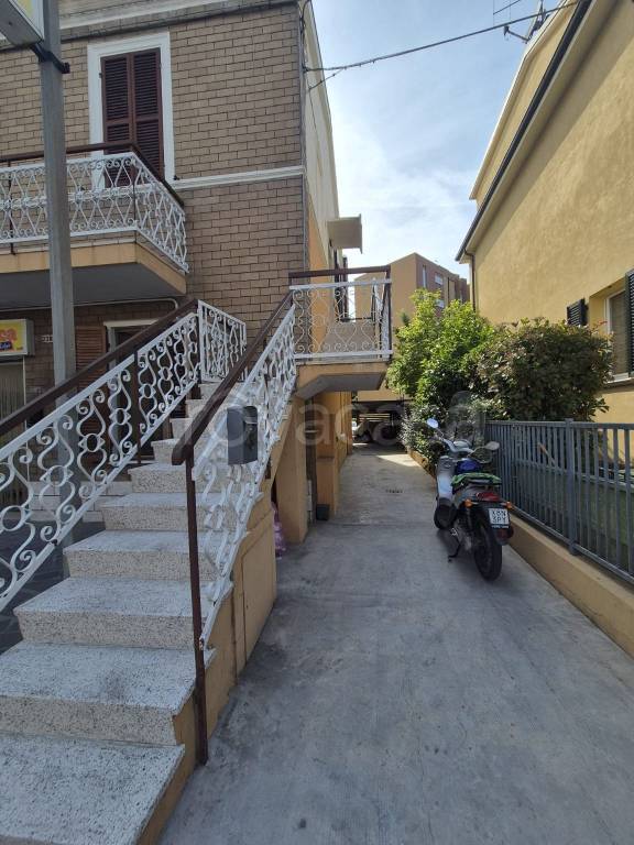 appartamento in vendita a Pesaro in zona Pantano