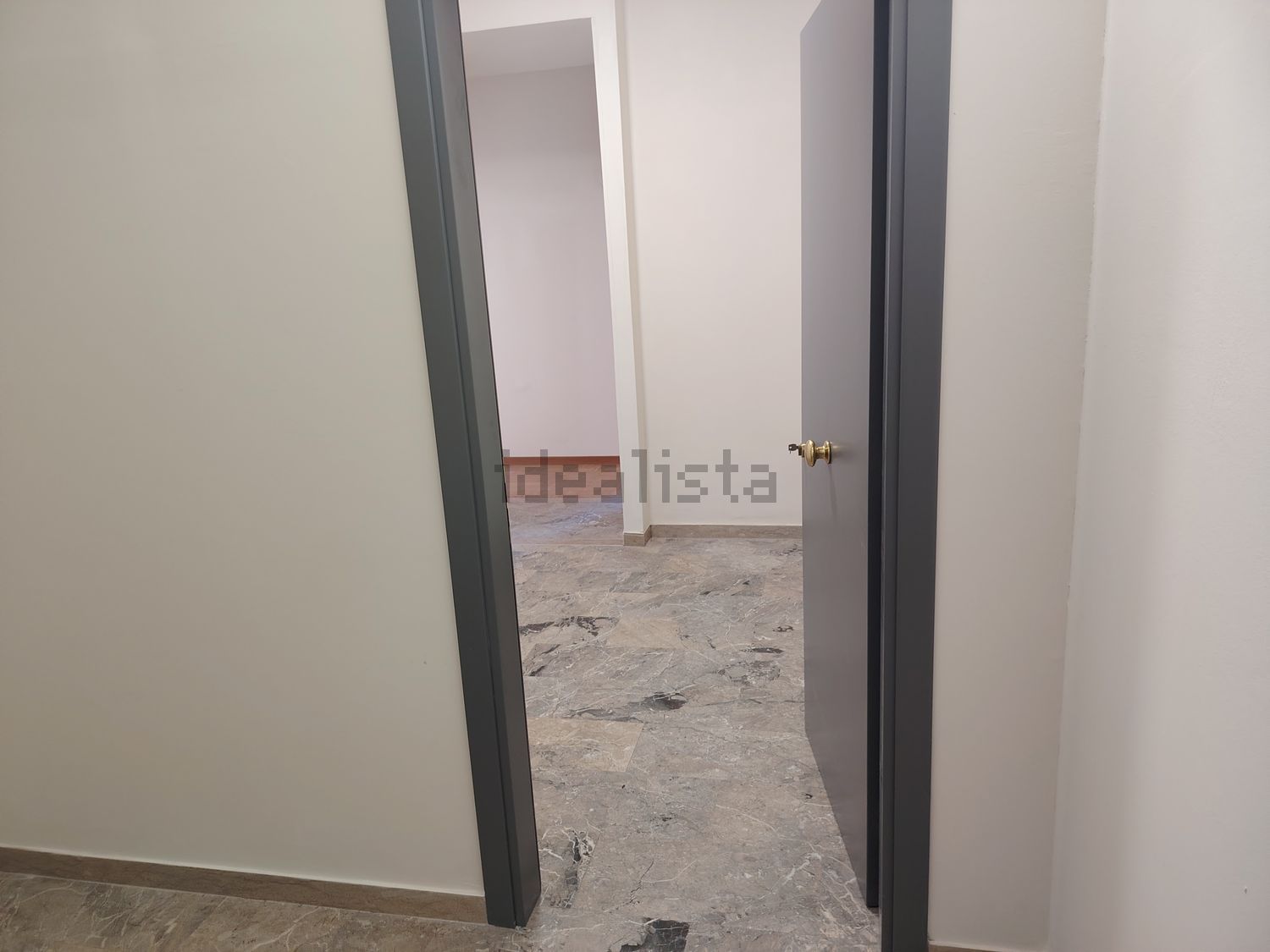 appartamento in vendita a Pesaro in zona Mare