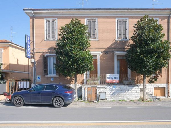 casa indipendente in vendita a Pesaro in zona Pantano