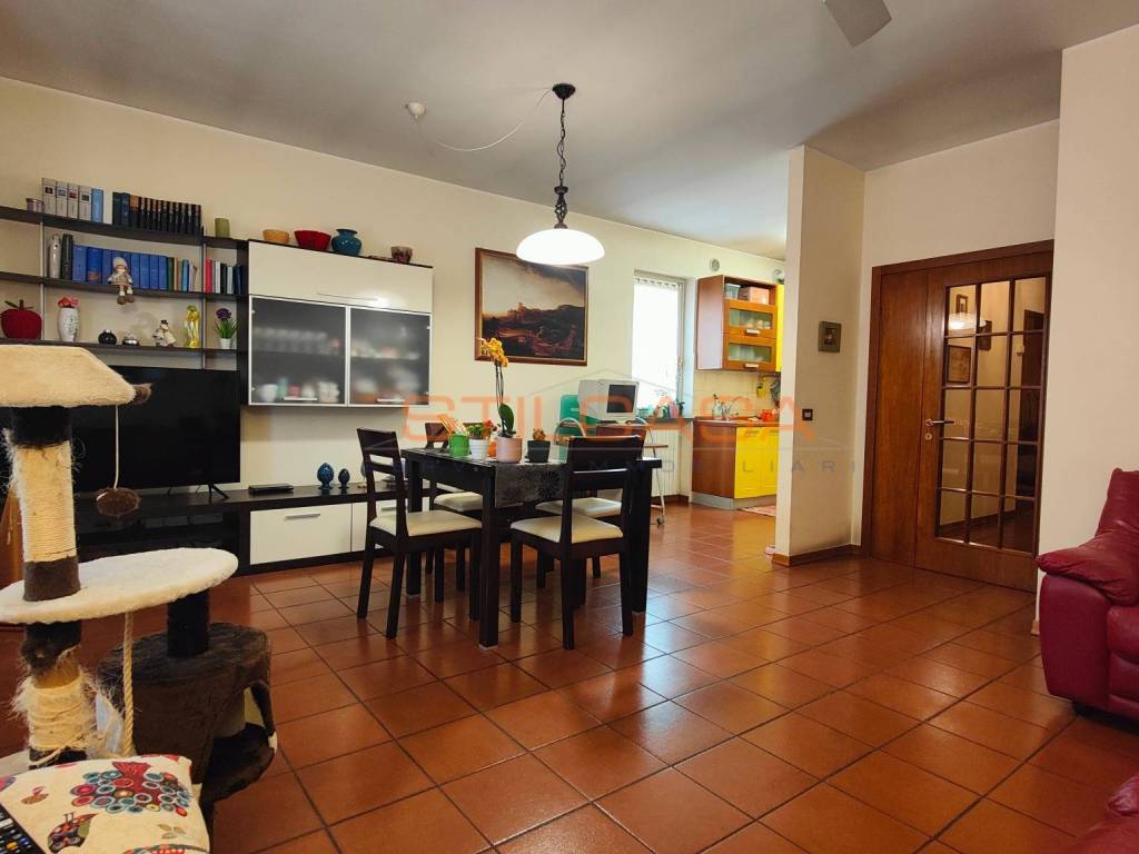 appartamento in vendita a Pesaro in zona Centro Città