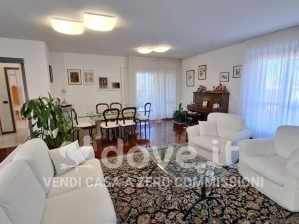 appartamento in vendita a Pesaro in zona Mare