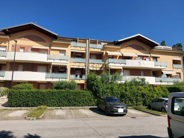 appartamento in vendita a Pesaro in zona Villa Fastiggi