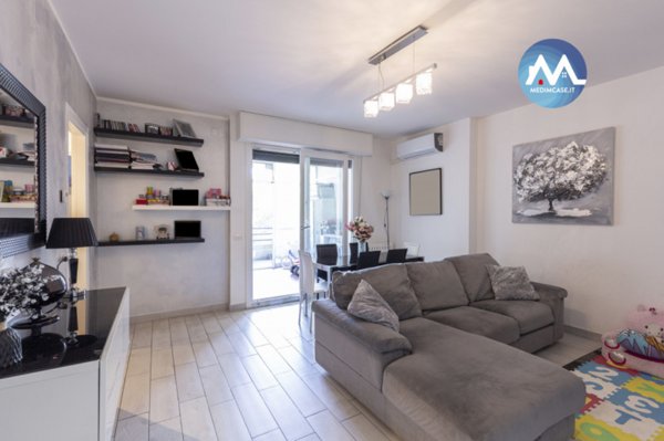 appartamento in vendita a Pesaro in zona Mare