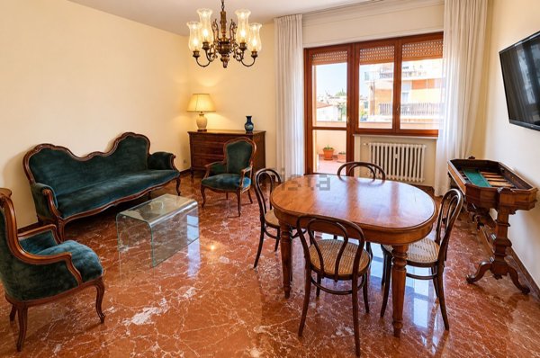 appartamento in vendita a Pesaro in zona Loreto