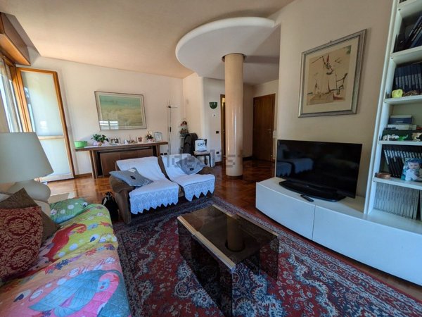 appartamento in vendita a Pesaro in zona Montegranaro