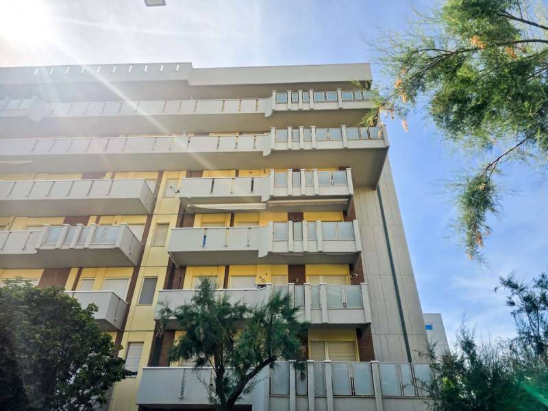 appartamento in vendita a Pesaro in zona Centro Città