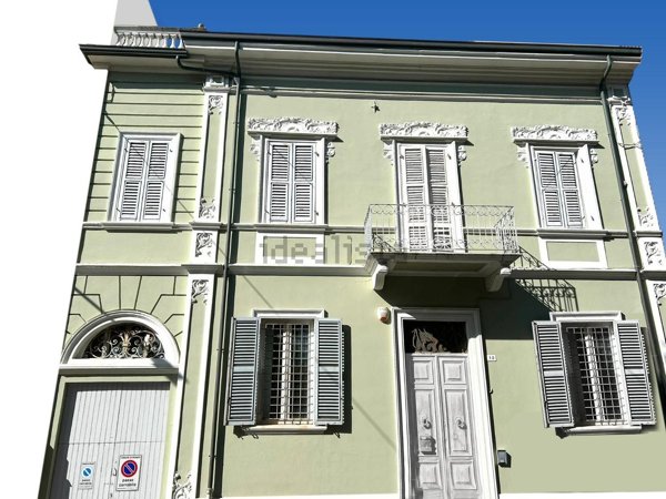 appartamento in vendita a Pesaro in zona Mare