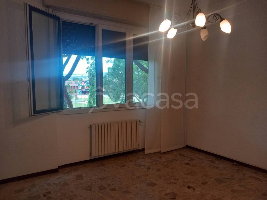 appartamento in vendita a Pesaro in zona Santa Veneranda