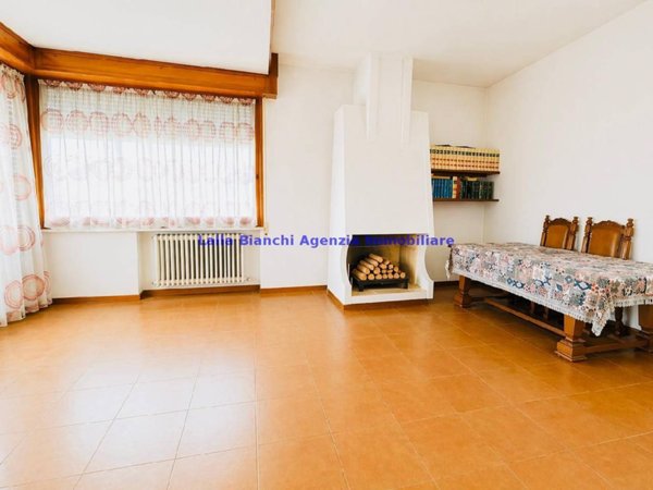 casa indipendente in vendita a Pesaro in zona Pantano